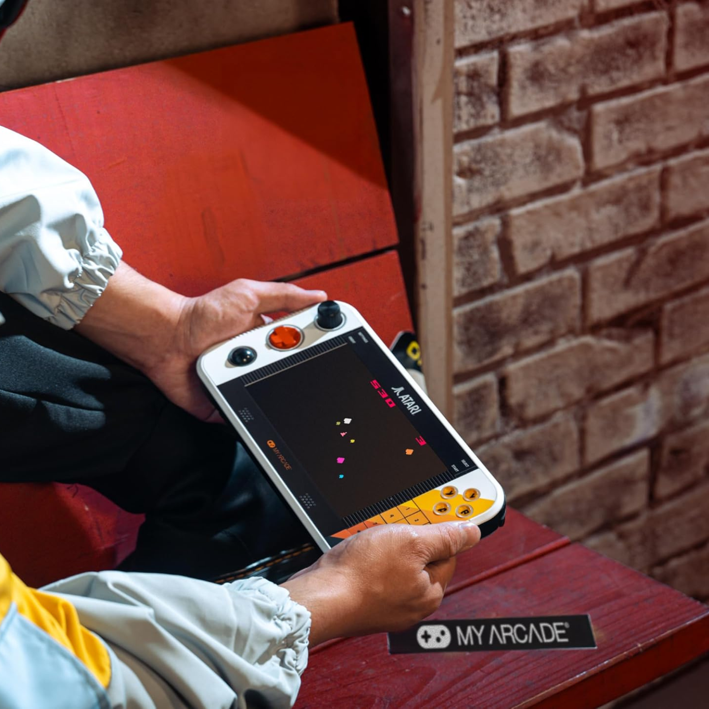 MY ARCADE - Système de Jeux Vidéo Portable Atari Gamestation Go *Boite Ouverte*-PORTABLE-VIDEO-GAME-SYSTEM-COSTCO-1963660-6