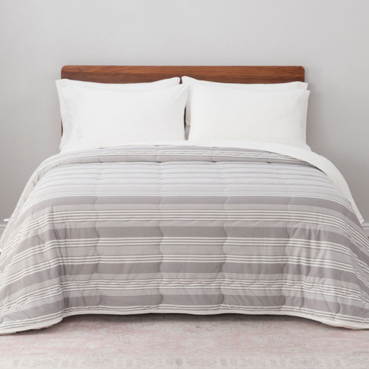 BERKSHIRE HOME COMPANY - Couverture Rafraichissante avec Bourre en Duvet Synthétique - Cooling Blanket with Down Alternative Fill