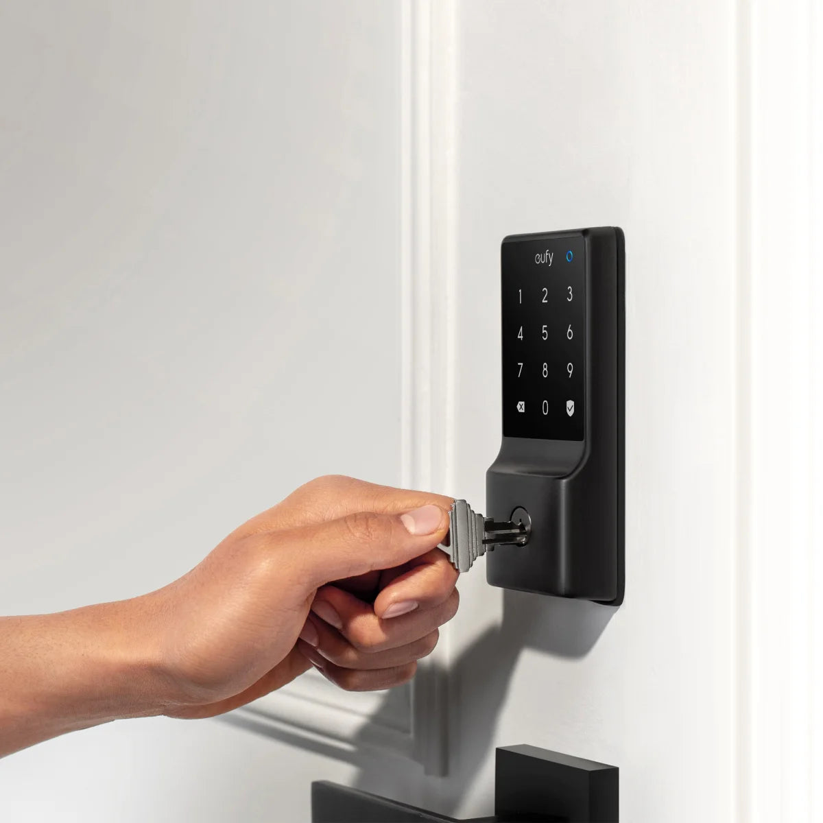 EUFY - Verrou de Porte d'Entrée Sans Clé Intelligente C34-smart-lock-costco-1919472-3