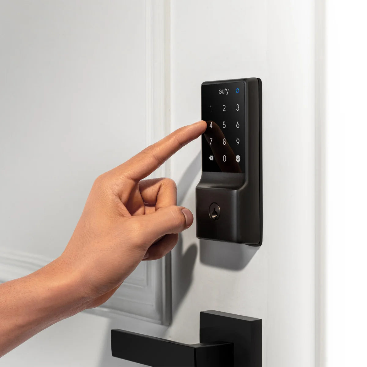 EUFY - Verrou de Porte d'Entrée Sans Clé Intelligente C34-smart-lock-costco-1919472-4