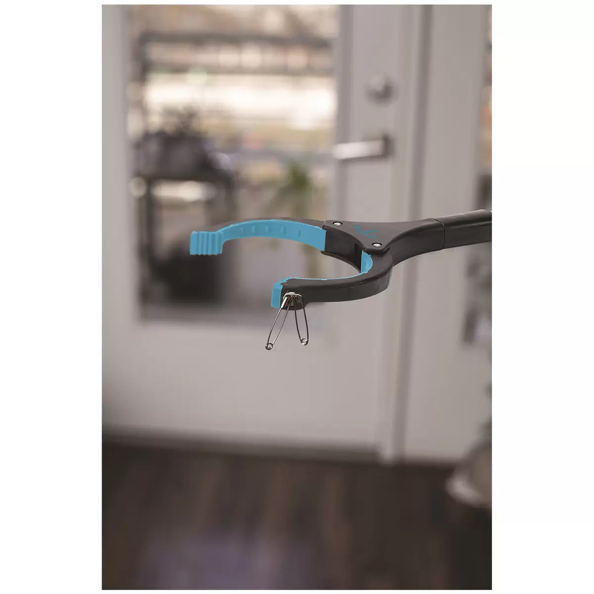 birdrock-home-paquet-de-2-agrippeurs-avec-aimants-latéraux-pack-grabber-tool-with-side-magnets-costco-1806256-4