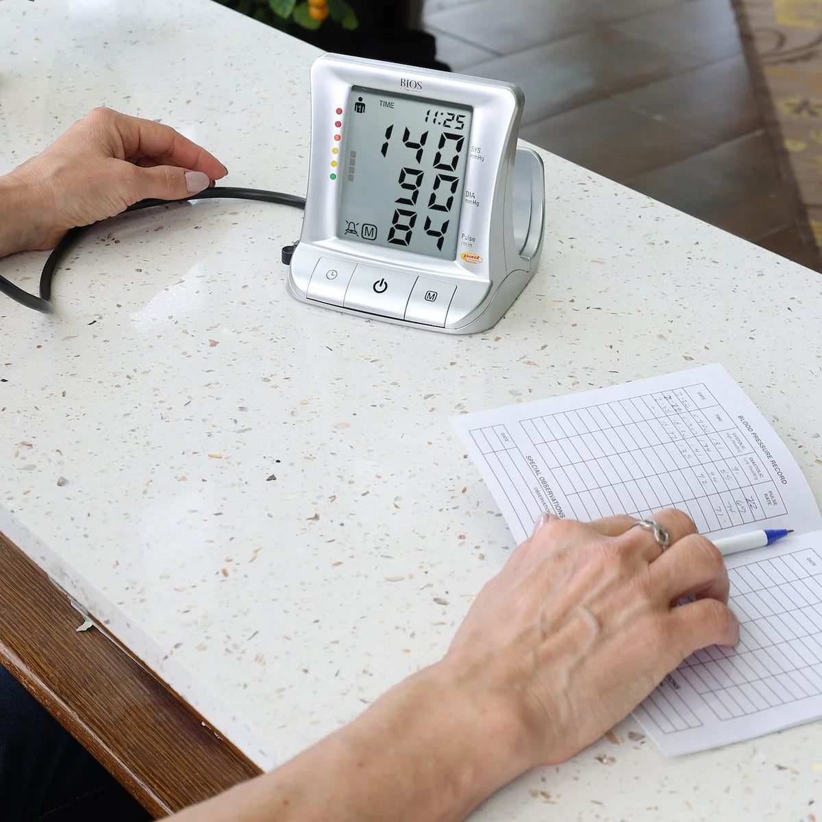 BIOS DIAGNOSTICS - Tensiomètre Haut de Gamme *Boite Ouverte*-blood-pressure-monitor-costco-290080-7