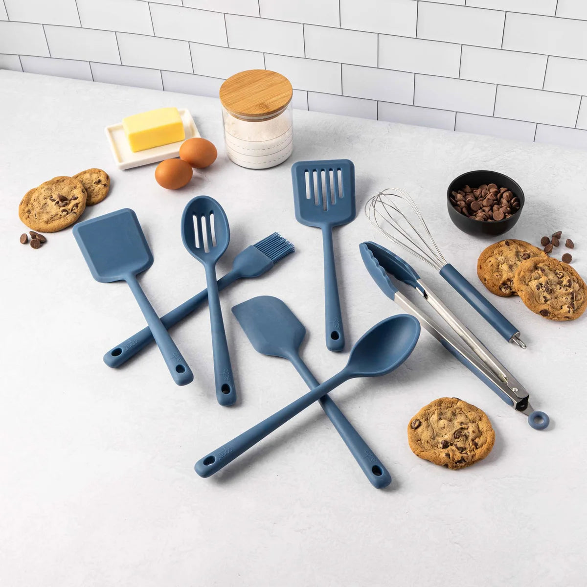 CORE KITCHEN - Ensemble de 8 Outils de Cuisine en Silicone-piece-set-kitchen-tool-costco-1742944-blue-bleu-2