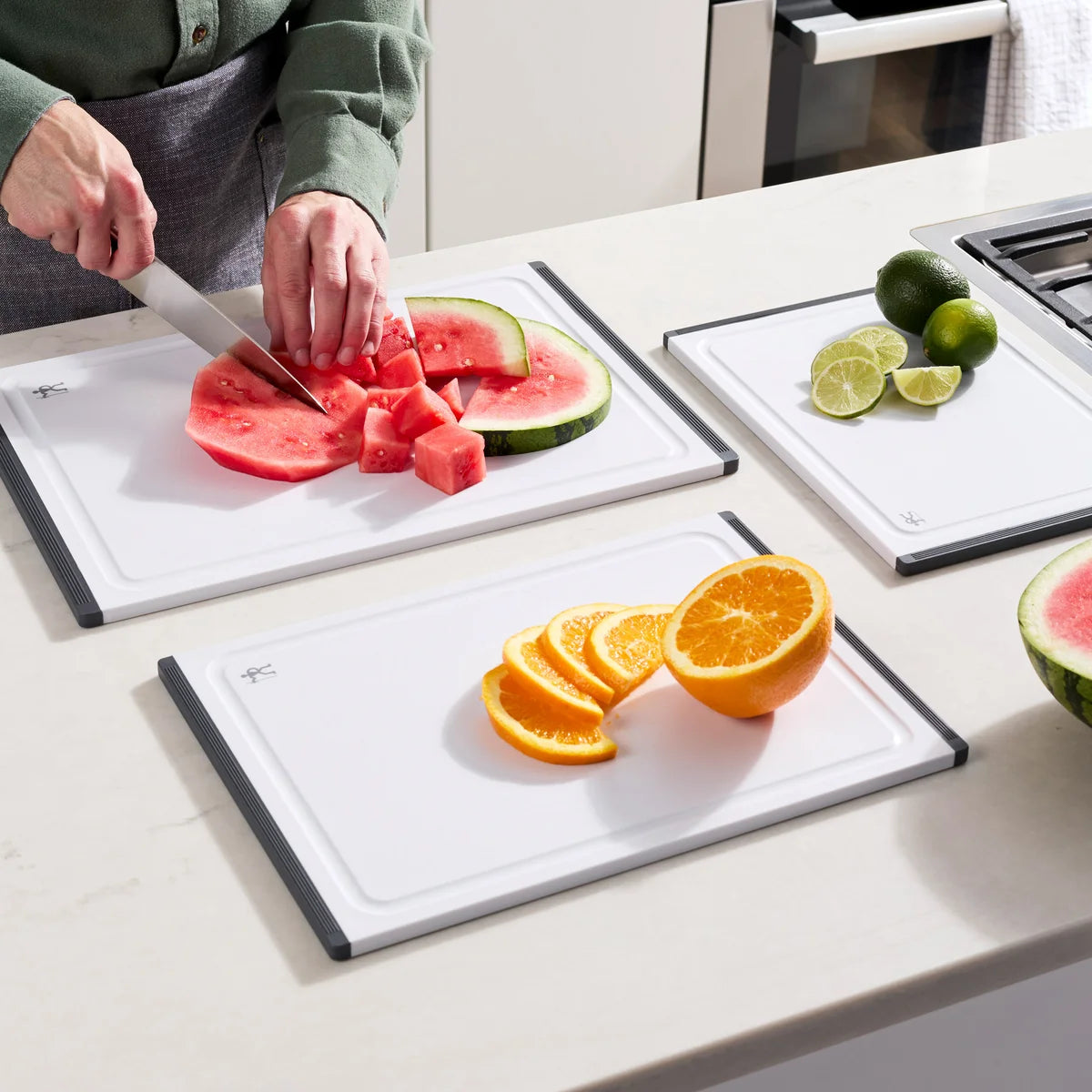 henckels-ensemble-de-3-planches-à-découper-piece-cutting-board-set-costco-1796079-4