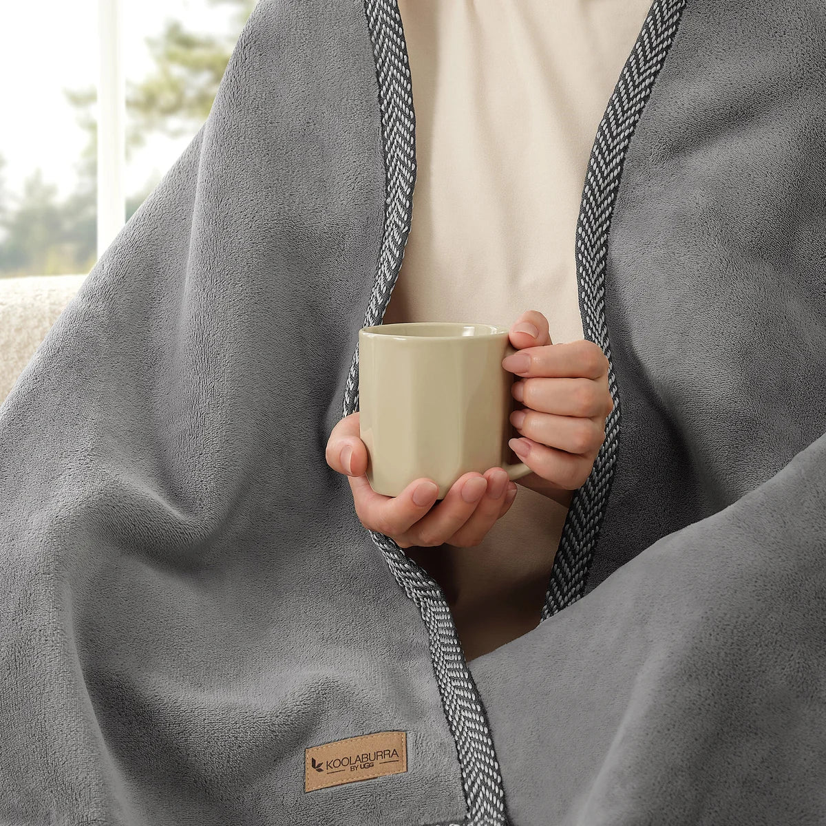 KOOLABURRA BY UGG - Jeté-throw-costco-8777000-gris-grey-4