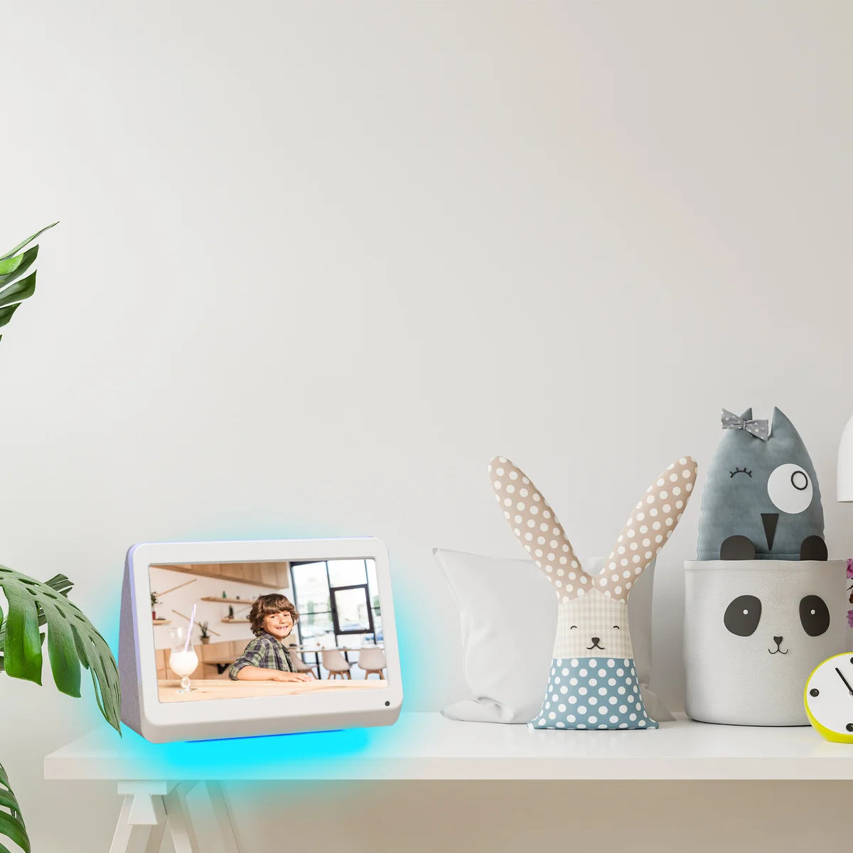 MYLUMA - Cadre Photo Numérique LED Wi-Fi de 7 po PhotoShare *Boite Ouverte*-7 in. LED Wi-Fi Digital Frame-costco-1944579-8