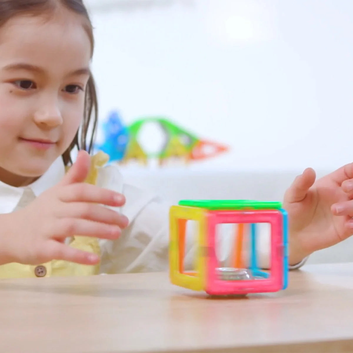 MAGFORMERS - Jeu de Construction Magnétique de 122 Pièces-magnetic-construction-set-pieces-costco-1824539-7