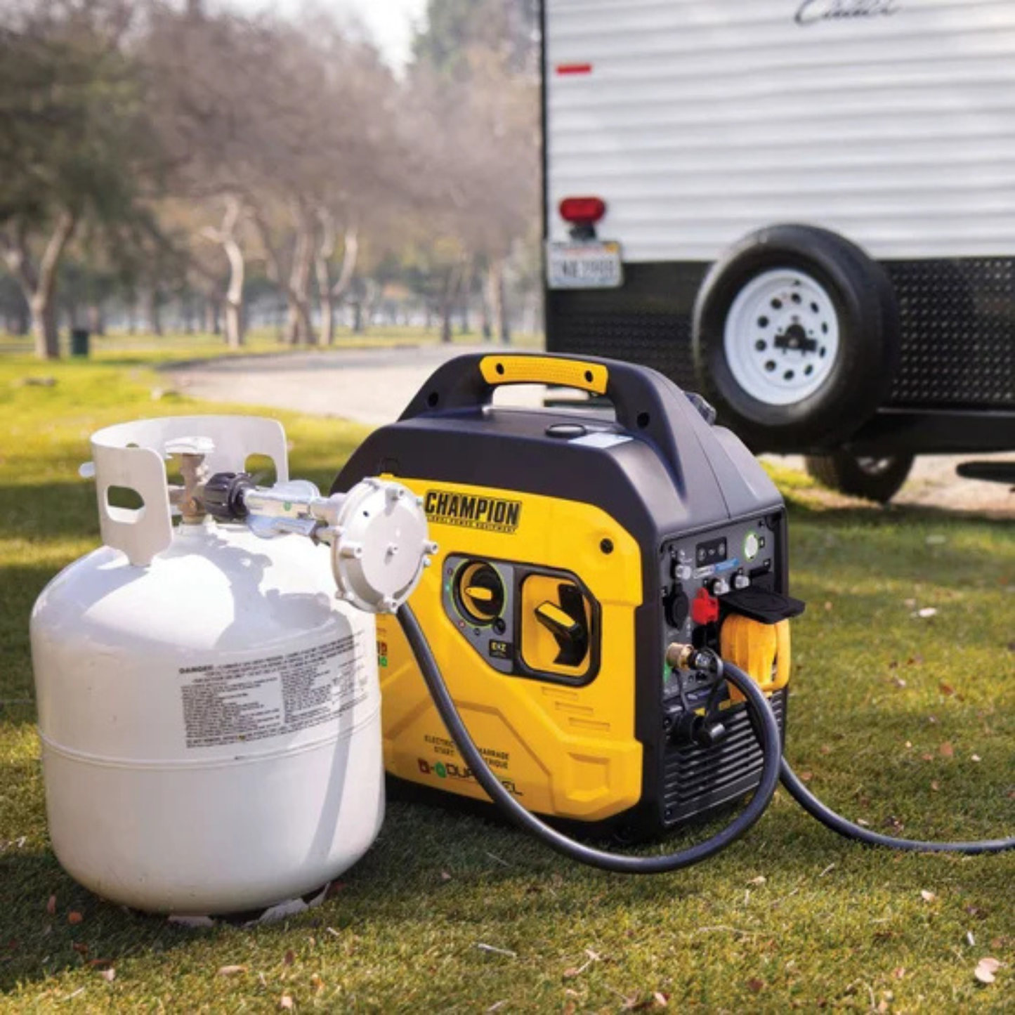 CHAMPION - Génératrice Onduleur Portative de 4000 W-dual-fuel-inverter-generator-costco-4201567-3
