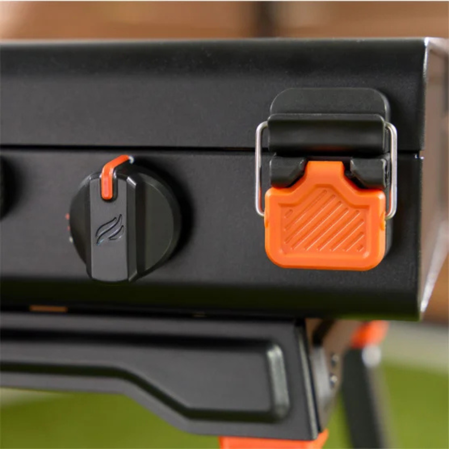 BLACKSTONE - Ensemble de Plaque de Cuisson de Camping de 20 po *Boite Ouverte*-camping-griddle-kit-stand-in-costco-1819398-4