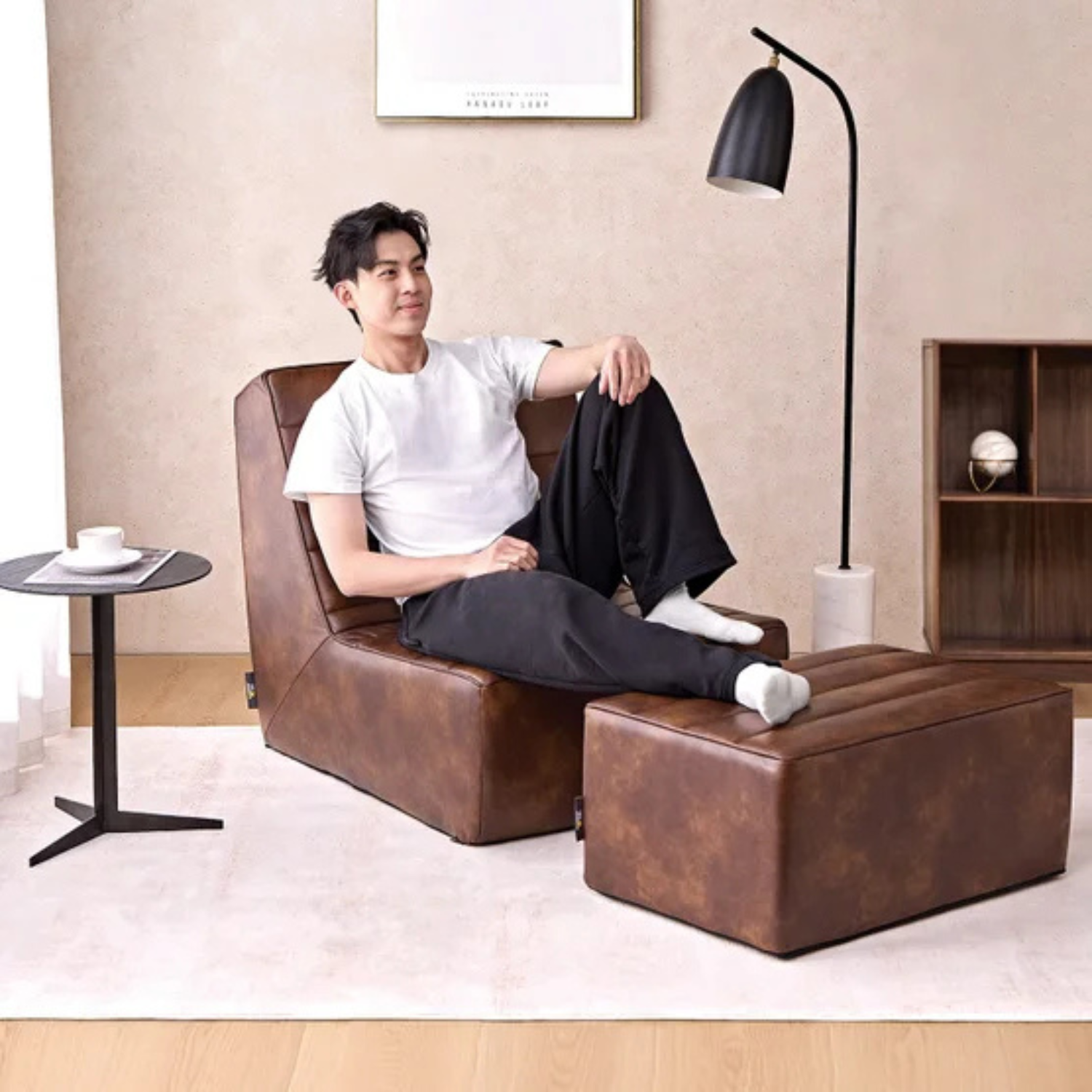 LOUNGE & CO. - Ensemble de Chaise et Pouf en Similicuir *Boite Ouverte*-faux-leather-chair-&-ottoman-set-costco-1891790-4