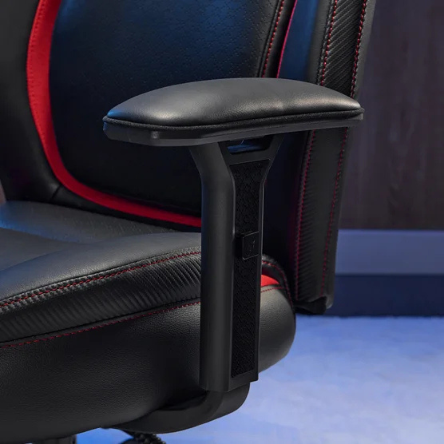 DPS - Chaise de Jeu *Boite Ouverte*-gaming-chair-costco-1861987-red-rouge-4