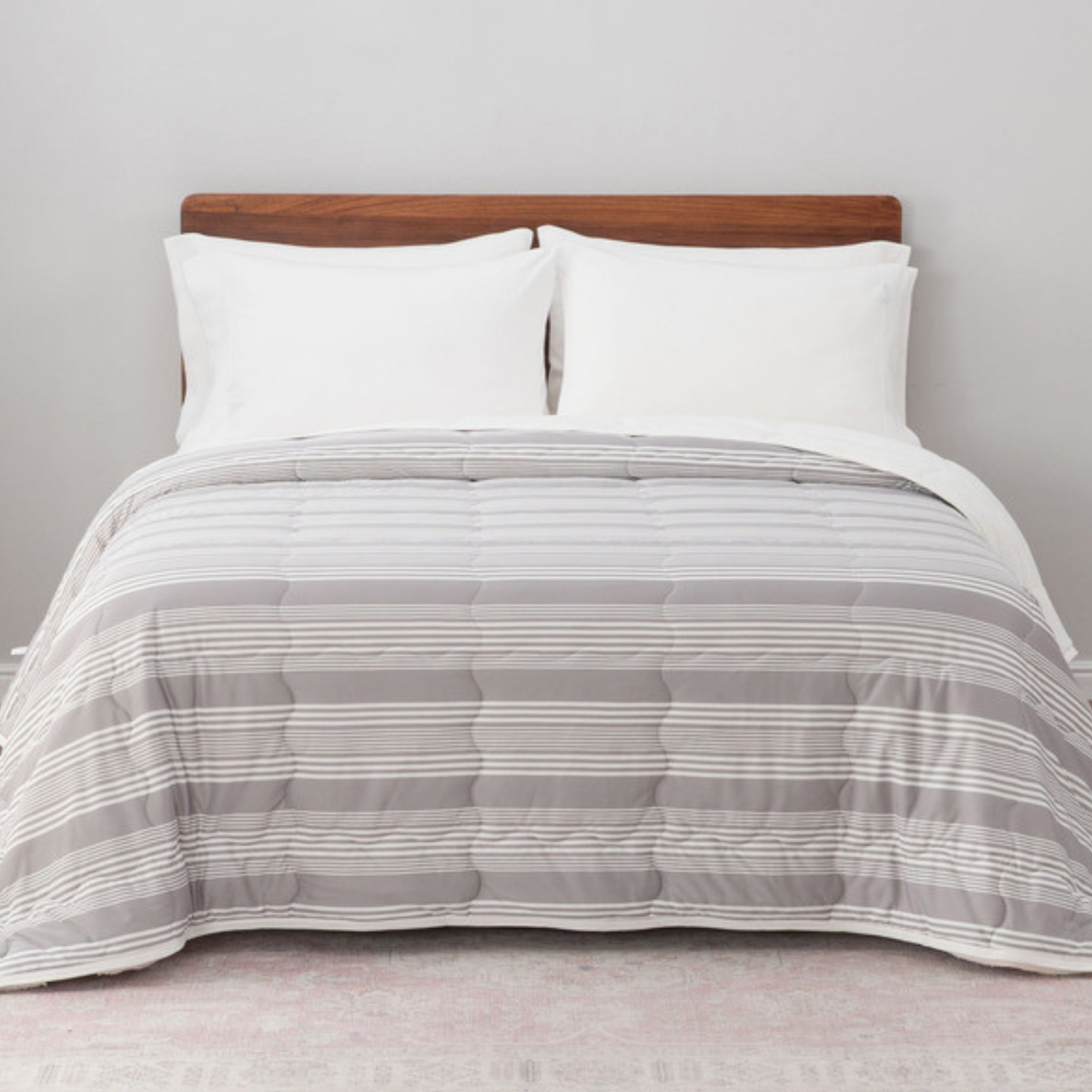 BERKSHIRE HOME COMPANY - Couverture Rafraichissante avec Bourre en Duvet Synthétique - Cooling Blanket with Down Alternative Fill
