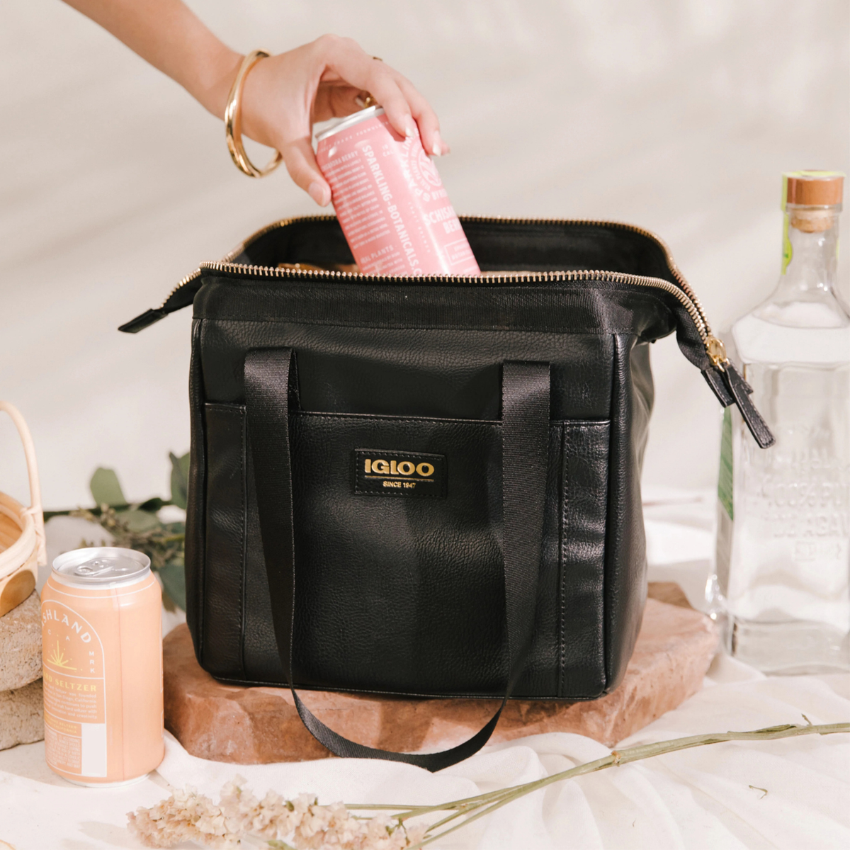 IGLOO - Sac-Repas Isotherme Luxe-Lunch-tote-cooler-bag-noir-black-2014223