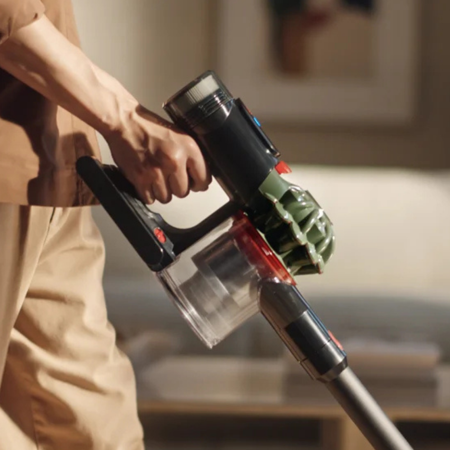DYSON - Aspirateur Sans Fil V8 Cyclone et Trousse de Nettoyage pour Voiture-Car-Cleaning-Kit-cordless-vaccum-1799302