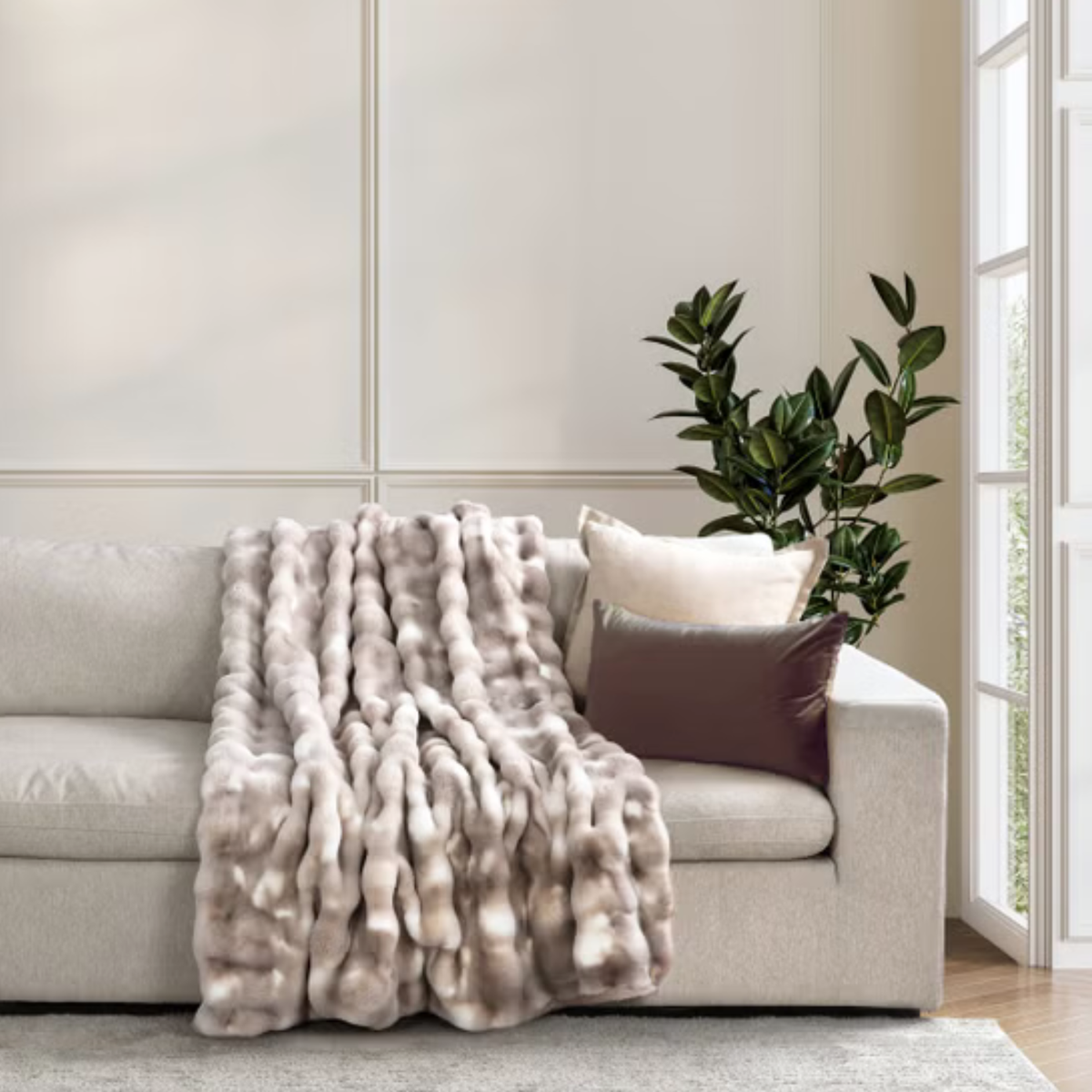 House & Home par Lynda Reeves - Jeté en Similifourrure de Luxe - Luxury Faux Fur Throw