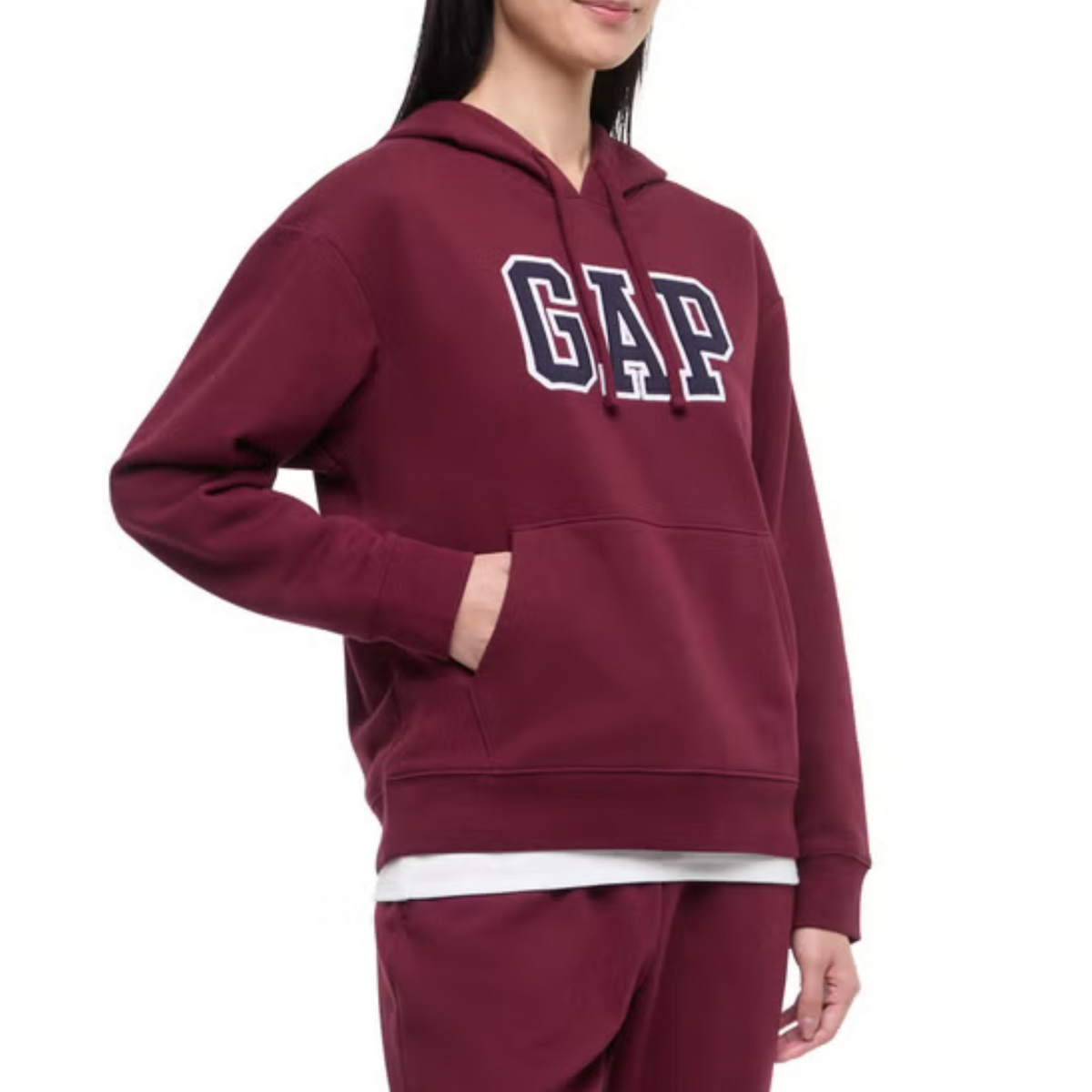 GAP – Chandail à capuchon en molleton pour femme avec logo brodé | GAP – Women's fleece hoodie with embroidered logo