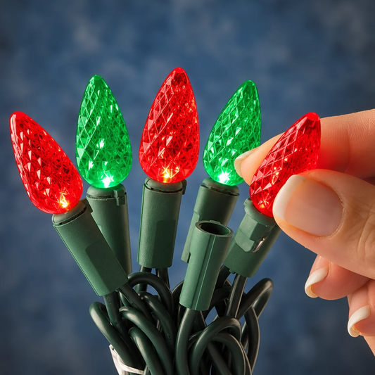 SYLVANIA – Guirlande de lumières de Noël DEL C6 avec technologie Stay-Lit | SYLVANIA – C6 LED Christmas string lights with Stay-Lit technology