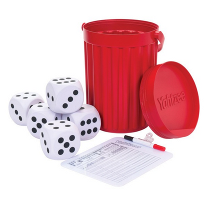 HASBRO – Jeu de dés Yahtzee géant avec dés en mousse et seau de rangement | HASBRO – Giant Yahtzee dice game with foam dice and storage bucket