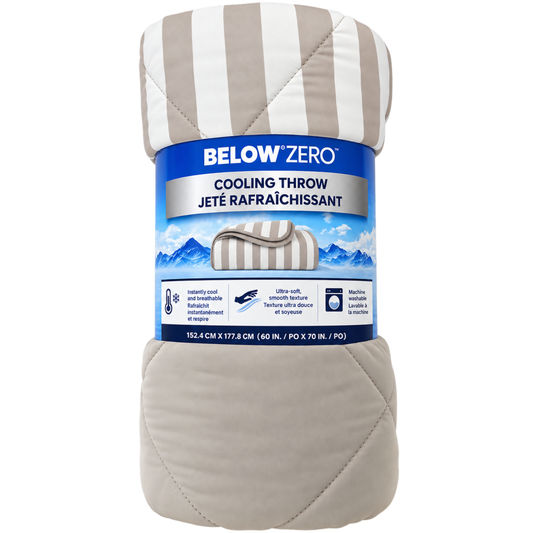 BELOW ZERO – Jeté rafraîchissant beige et blanc à rayures, instantanément frais au toucher, avec texture ultra-douce et soyeuse, lavable à la machine | BELOW ZERO – Beige and white striped cooling throw blanket, instantly cool to the touch, with an ultra-soft, silky texture, machine washable.