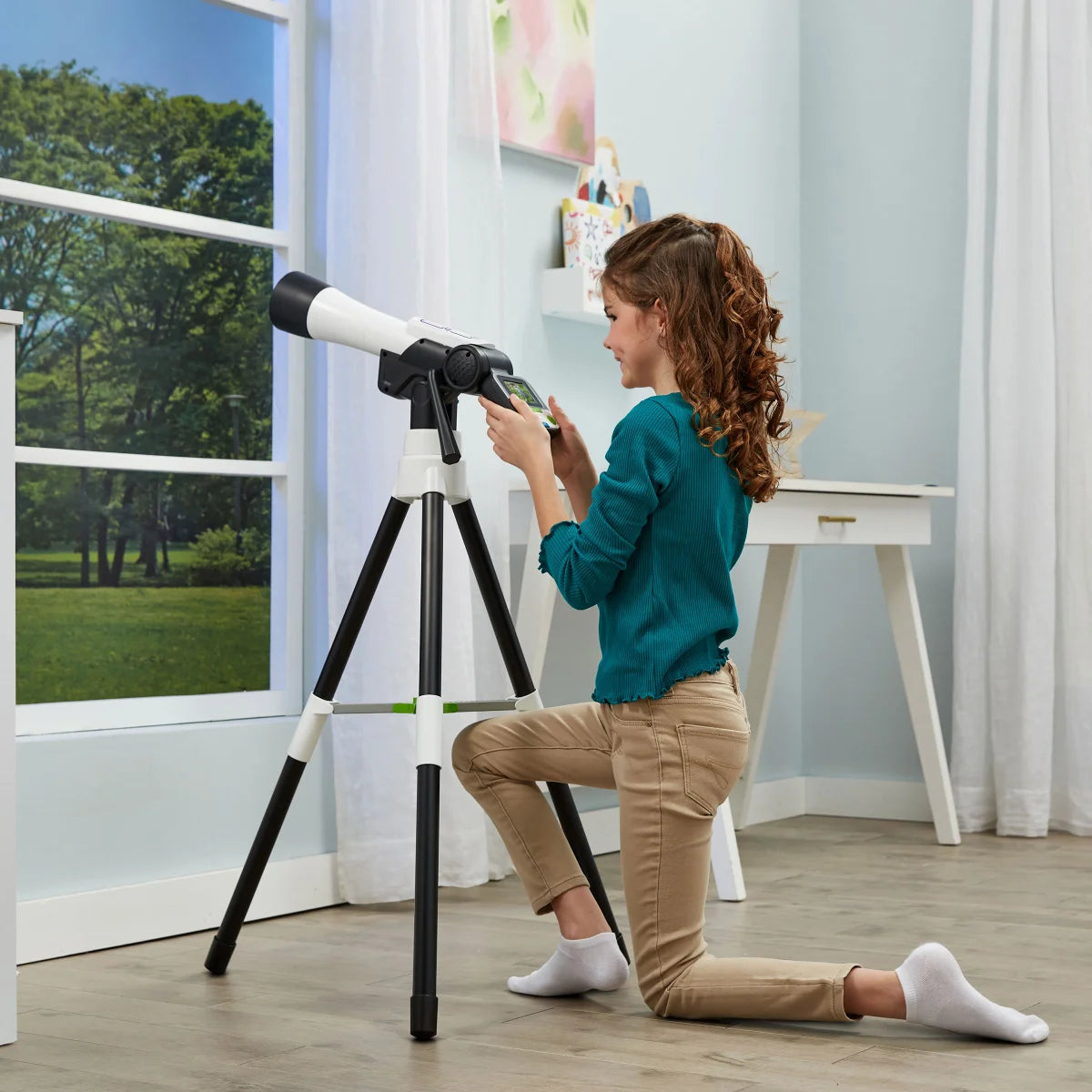 LEAP FROG - Télescope Vidéo Interactif-magic-adventures-telescope-costco-1851408-4