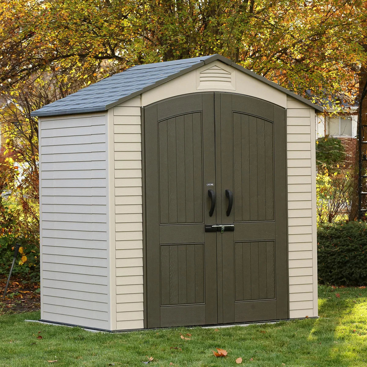 LIFETIME - Remise de Rangement Extérieur de 7 x 4,5 pi-outdoor-storage-shed-costco-2768226