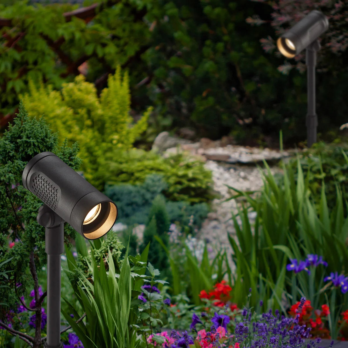 PATHMARK LIGHTING - Ensemble de 2 Luminaires Solaires à DEL-solar-led-spot-light-pack-set-costco-1806345-3