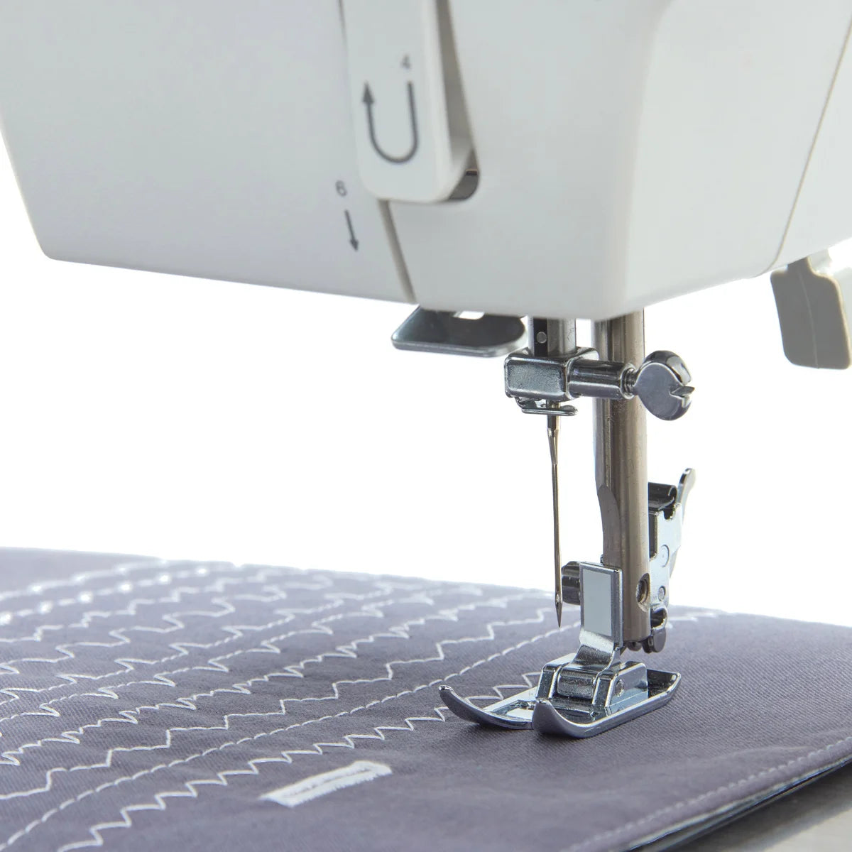 SINGER - Machine à Coudre à Usage Intensif Prisma Heavy Duty 4411 *Boite Ouverte*-sewing-machine-costco-1891600-7