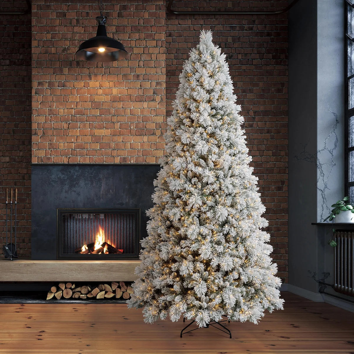 Sapin de Noël Artificiel Floqué de 9 pi *Boite Ouverte*-artificial-flocked-christmas-tree-costco-1784942