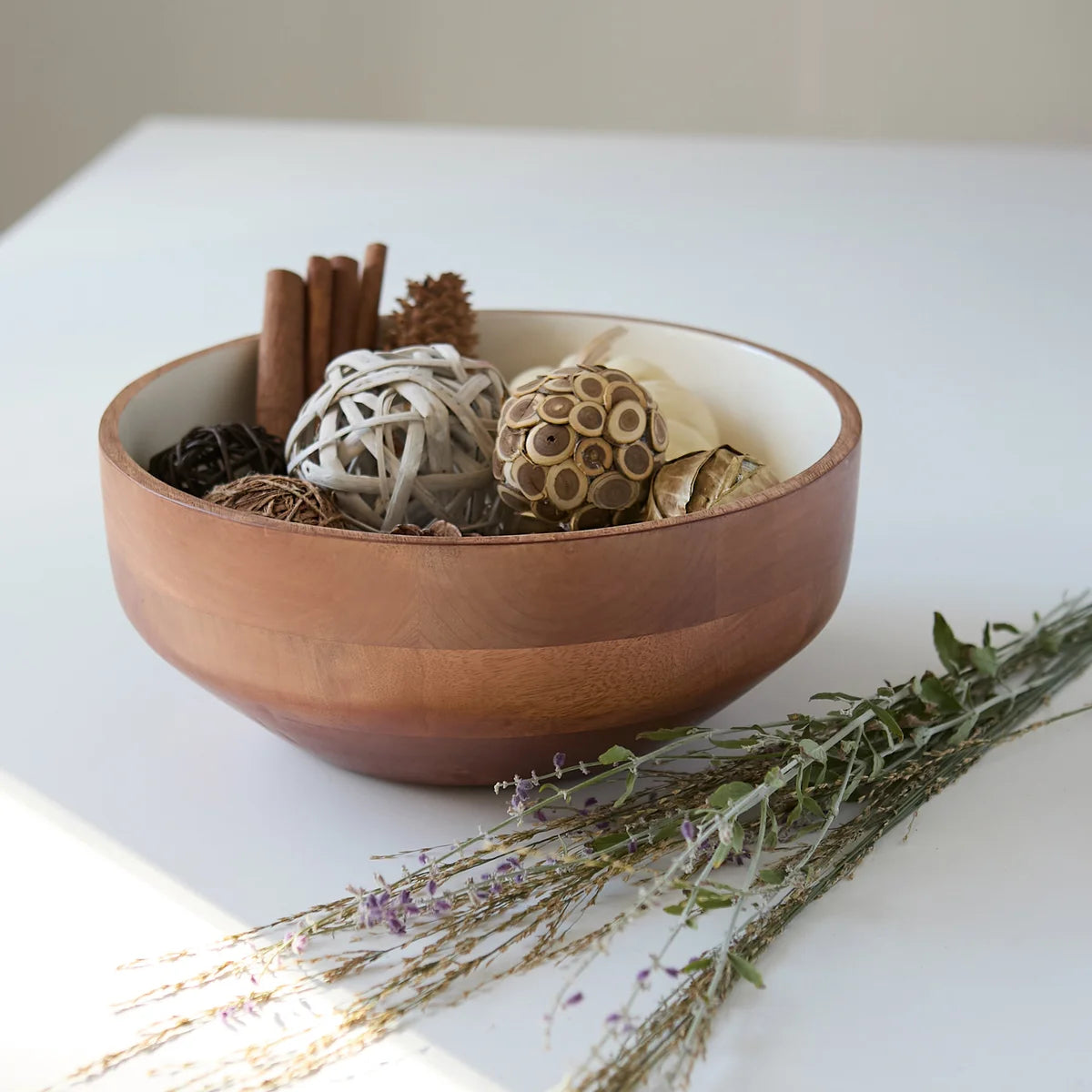HOME INSPIRATION BY SAFDIE & CO. INC - Ensemble de Service 3 Pièces en Bois de Manguier Émaillé-3-piece-serving-bowl-set-enameled-mango-wood-costco-1877785-4