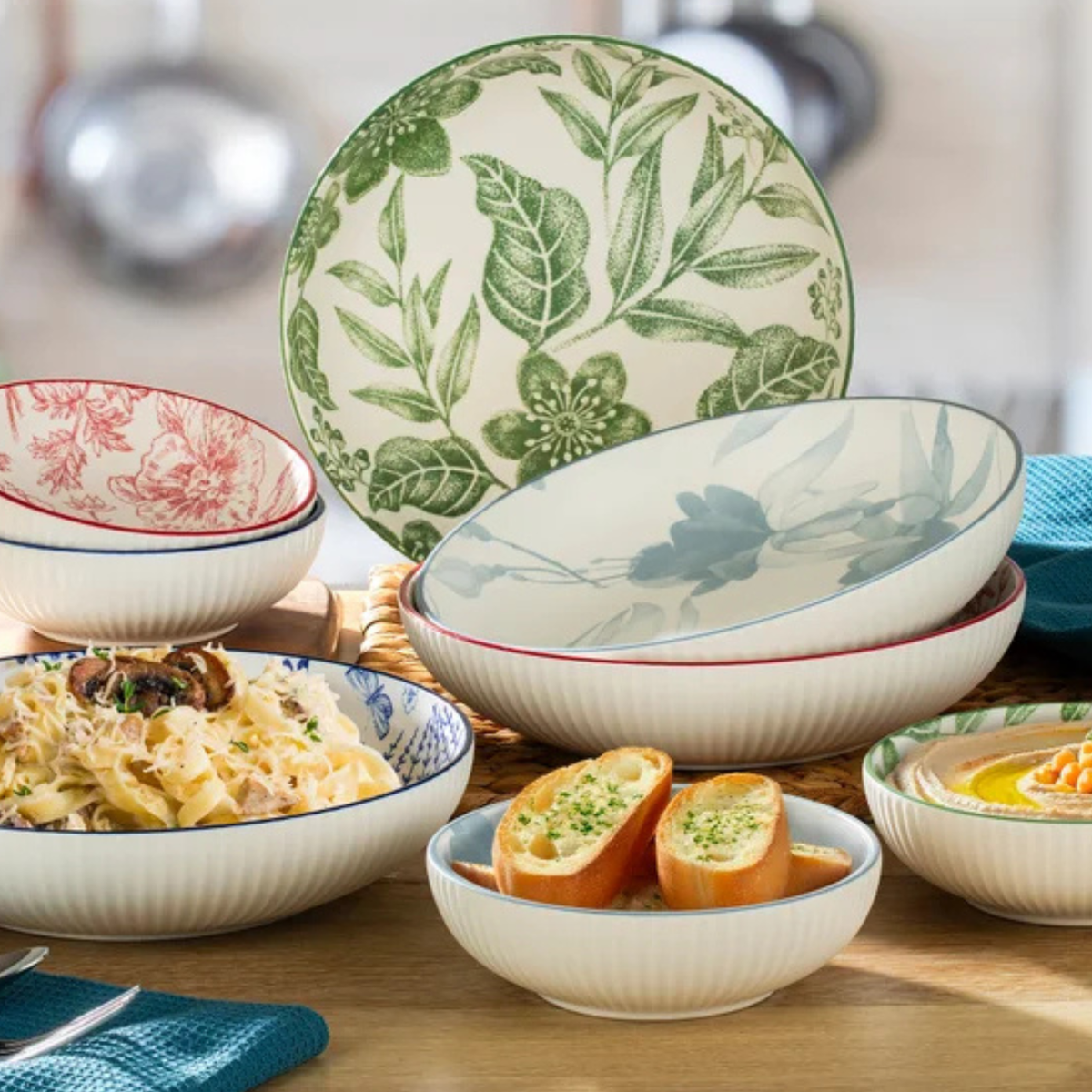 SIGNATURE HOUSEWARES - Ensemble de 8 Bols en Grès | 8 pc stoneware bowl set 