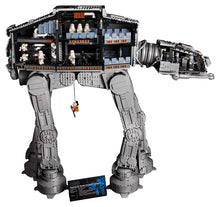 Charger l&#39;image dans la galerie, LEGO-STAR-WARS-AT-AT-ULTIMATE-COLLECTOR-SERIES-75313-3
