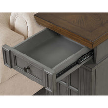 Charger l&#39;image dans la galerie, well-universal-table-appoint-alimentation-chairside-table-with-power-grey-gris-4
